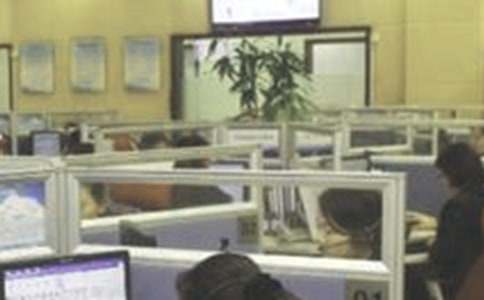 Dreamweaver�����ʹ��ģ��Ą�(chu��ng)���c��݋