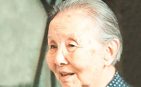 冰心的人物傳記500字作文(通用20篇)