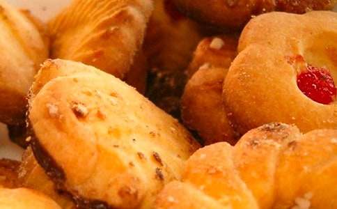 好吃的餅干美術(shù)教案設(shè)計