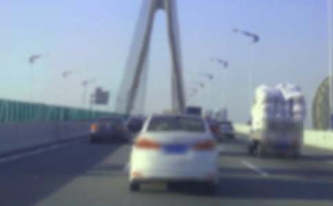 ���g���J܇�v��Ѻ��ͬ����