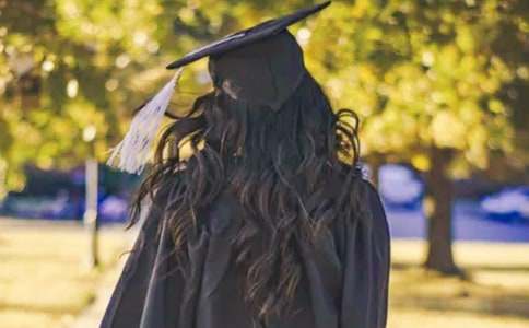 ��W�����W�����T�����}����2000��