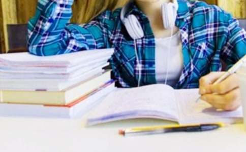 ��ʮ��Ýh�Z(y��)�������W(xu��)�����ı�ِԇ�}����