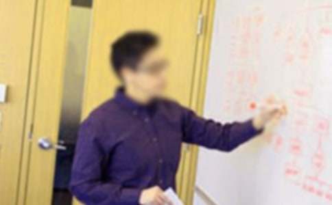 回憶恩師作文2000字