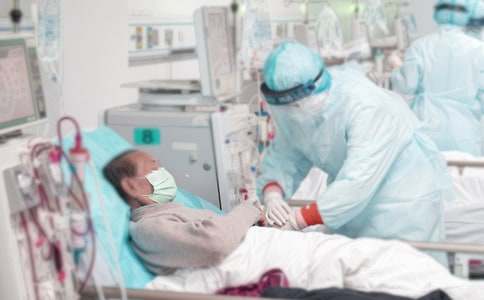 �����¹ڷ�������600�֣����x3ƪ��