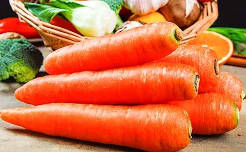 ���}������300�֣�ͨ��36ƪ��