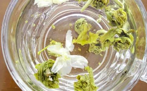 ���򻨲�����600��