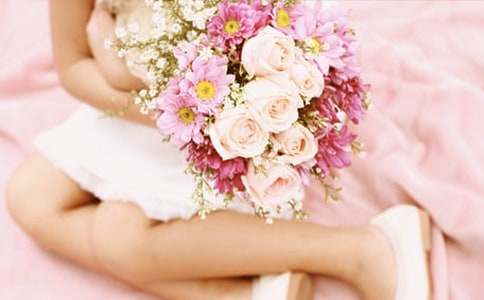 奇怪的花童話作文