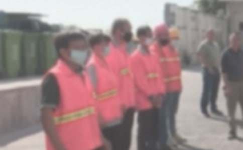 描寫環(huán)衛(wèi)工人的作文(精選17篇)