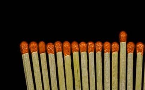 ���ͯԒ���ąR����ƪ