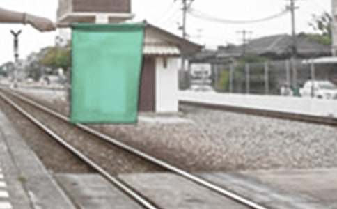 火車站里的暖心人作文400字(精選43篇)