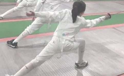 ��׌���������ÌW������400��