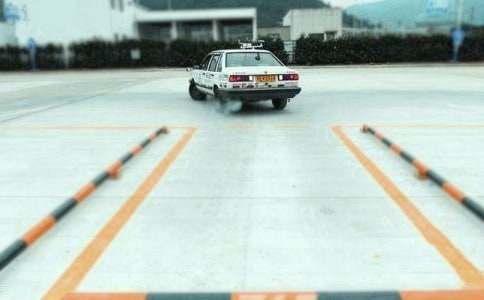 �{У�W(xu��)܇�ĵ��w��