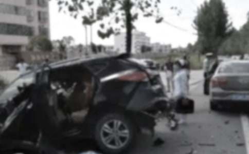 ��·��ͨ�¹��A(y��)��������ͨ��15ƪ��