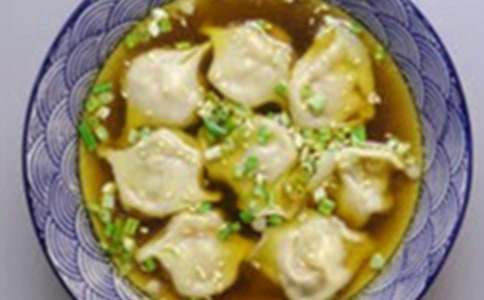 我和表弟搶餃子_700字