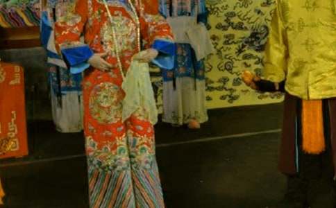 我身邊的京劇迷作文800字