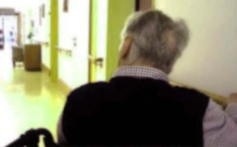 ����Ժ֮������800��