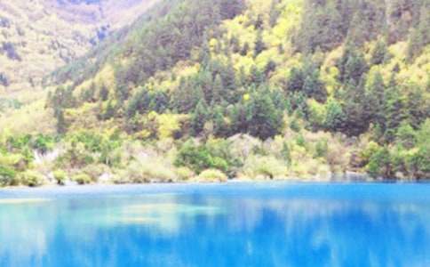 童話世界——九寨溝作文