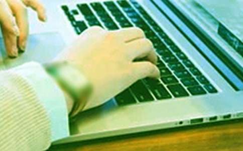 �_������R�~