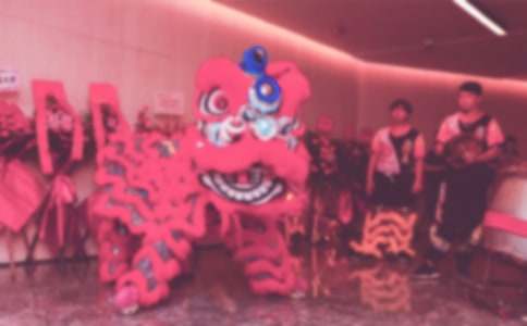 �_�I(y��)��Y�R�~