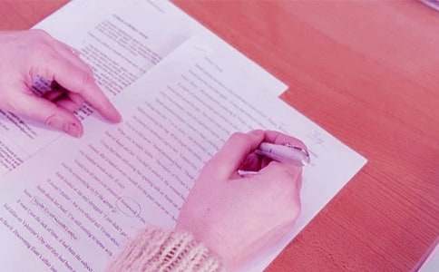 ˼������