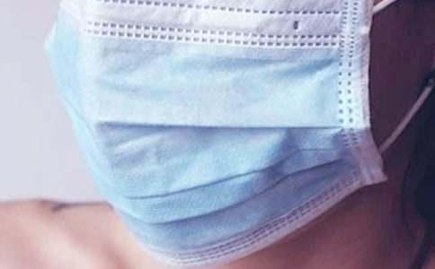 松鼠賣口罩童話作文