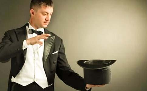 春天是個(gè)魔術(shù)師作文700字