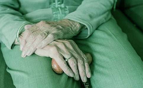 節(jié)水如命的奶奶作文