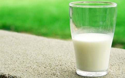 水和牛奶童話作文600字