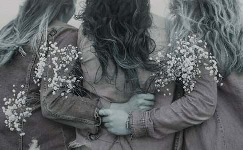 һ���\��(sh��)��Ů����С�W(xu��)����400��