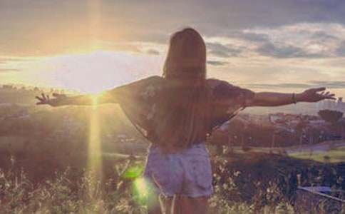 Ů�Ե�ף���R�~�����x310�䣩