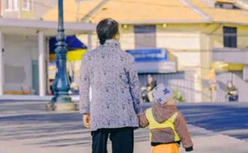 記憶中的婆婆抒情作文