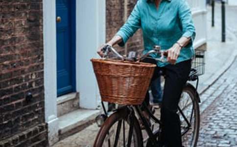 �����T������600��