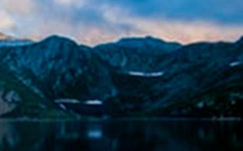 �����е�ɽˮ����