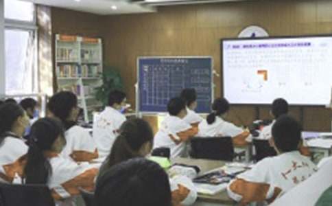 上課的時(shí)候的作文400字范文