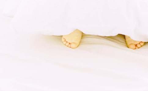 譚維維新歌《失眠書》歌詞