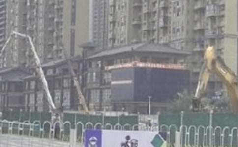 ���ݽ���ʩ���а���ͬ9ƪ