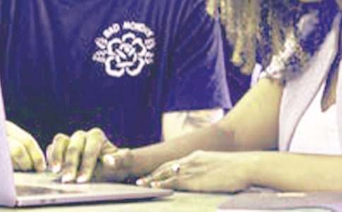 �����P�T�����������Y