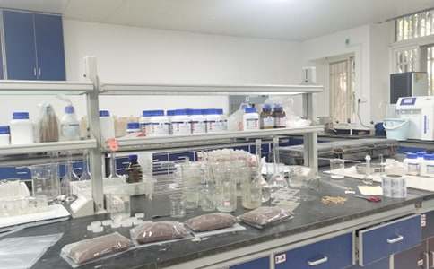 ����Č�(sh��)�(y��n)�ҳ�һ����