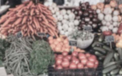 一場(chǎng)發(fā)生在菜市場(chǎng)的風(fēng)波作文(通用16篇)