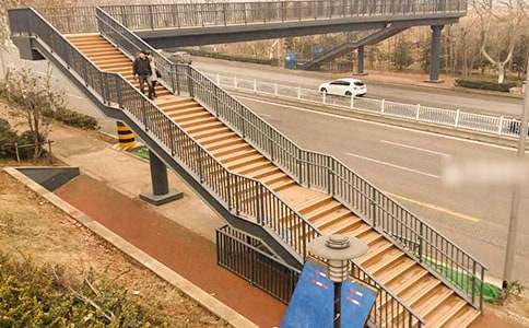 天橋印象有感作文600字