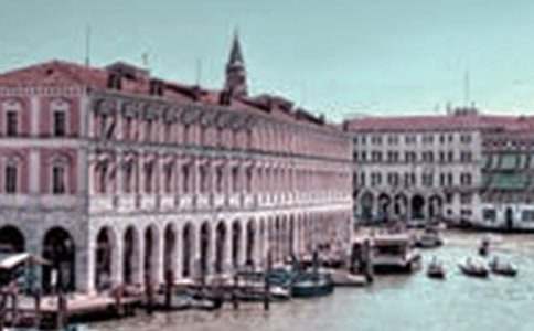 ����˹��Сͧ�̰�