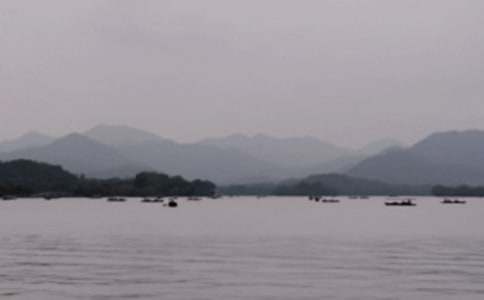 ������ˮ����400��