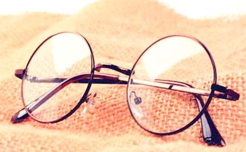 ���Ӻ��������R�Ĺ���