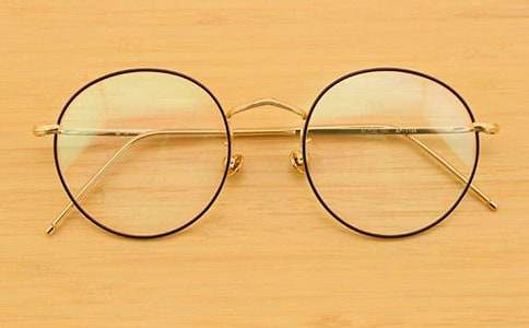 多功能眼鏡小學(xué)作文