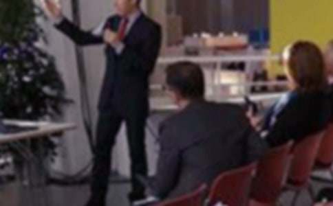 �A(y��)�����̲������v��