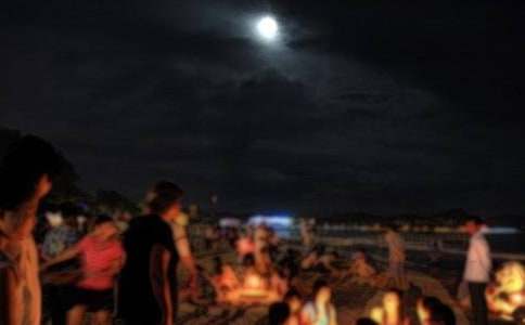 月圓人團(tuán)圓作文600字(精選38篇)