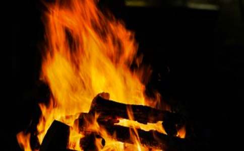 關于篝火晚會的作文(通用77篇)